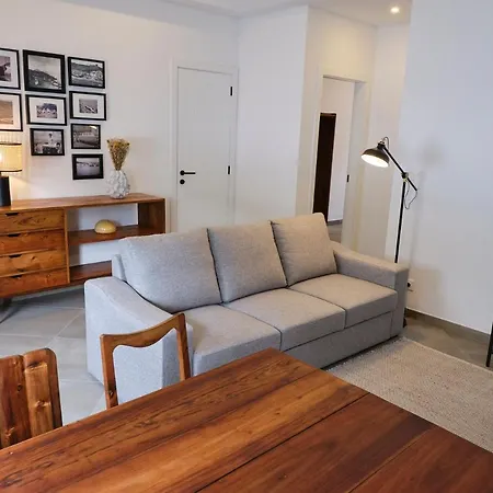 Casas Do Mercado - Casa Sirius * Angra do Heroísmo